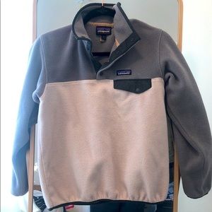 Women’s Patagonia Fleece quarter button up